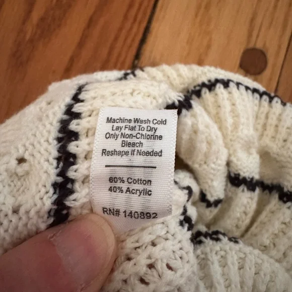 Marine Layer Size M Striped Knit Sweater Soft NWOT - Picture 4 of 4